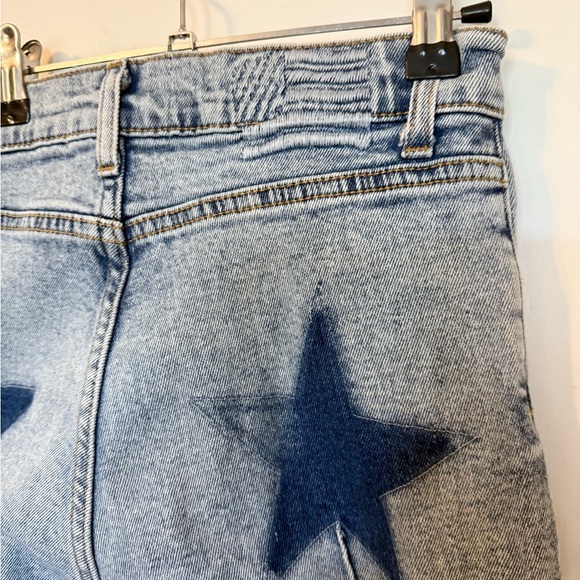 REVICE Uptown Rising Star High Rise Distressed Light Denim Blue Jeans- Size 26 - Picture 7 of 10